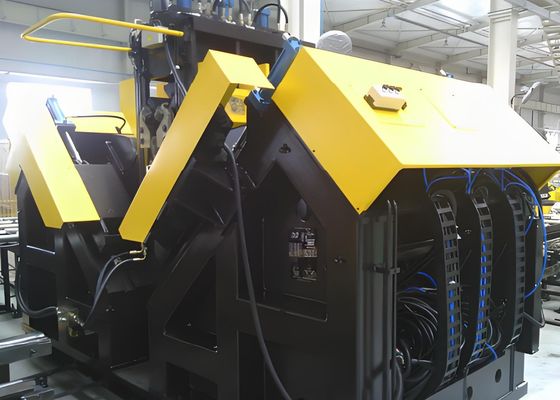 प्रत्येक तरफ 3 ब्लेड, उच्च दक्षता सीएनसी एंगल लाइन मशीन, ड्रिलिंग स्पिंडल का BT40 टेपर