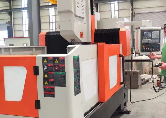 मल्टीफंक्शनल मेटलवर्किंग मशीन सीएनसी फ्लैंज ट्यूब प्लेट के लिए गहरी स्टील प्लेट ड्रिलिंग मशीन