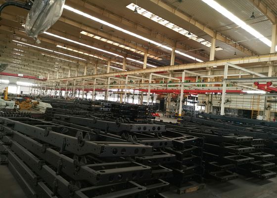 मॉडल FPCP12080 सीएनसी प्लेट छिद्रण मशीन स्वचालित लोडिंग और अनलोडिंग डिवाइस और उच्च कार्य दक्षता 3 अक्ष ऑटोमोबाइल बीम प्लेट सीएनसी छिद्रण मशीन