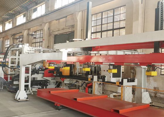 4000 - 8000 मिमी लंबाई ऑटोमोबाइल अनुदैर्ध्य बीम फ्लैट प्लेट 1200KN नाममात्र बल सीएनसी छिद्रण उत्पादन लाइन मॉडल FPCP120