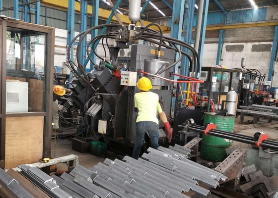 JNC1412 मॉडल छिद्रण अंकन काटने सीएनसी कोण लाइन मशीन 630/1000KN छिद्रण बल