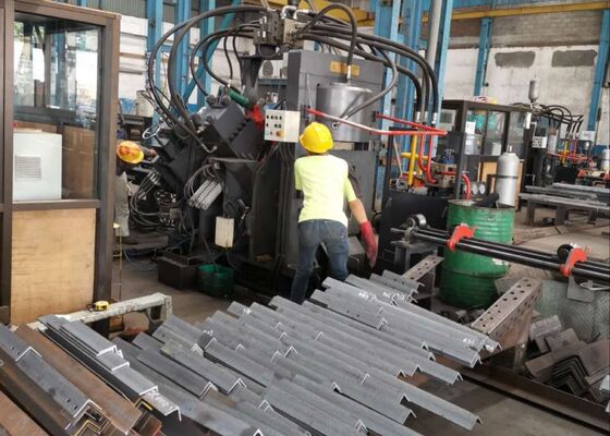 14x10x19mm कैरेक्टर साइज़ सीएनसी एंगल लाइन मशीन पंचिंग मार्किंग कटिंग मॉड्यूल के साथ