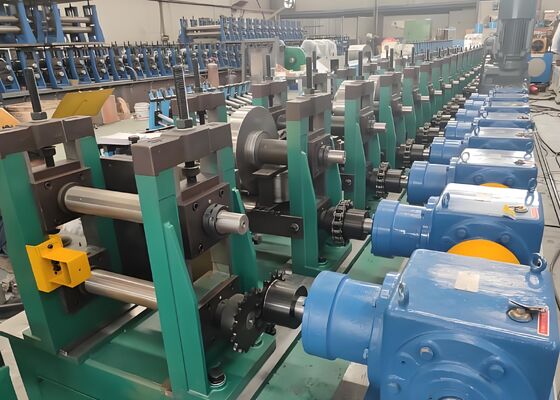 मॉडल BPF250 सौर ब्रैकेट छिद्रण गर्म लुढ़का हुआ कम कार्बन स्टील के लिए सीएनसी उत्पादन लाइन