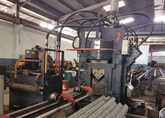 सबस्टेशन संरचना विनिर्माण स्वचालित सीएनसी कोण स्टील पंचिंग मशीन ग्रिड टॉवर के लिए